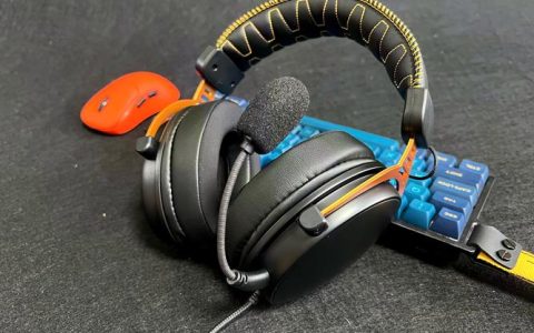 瓦罗兰特耳机怎么选？3款听声辨位神器横评