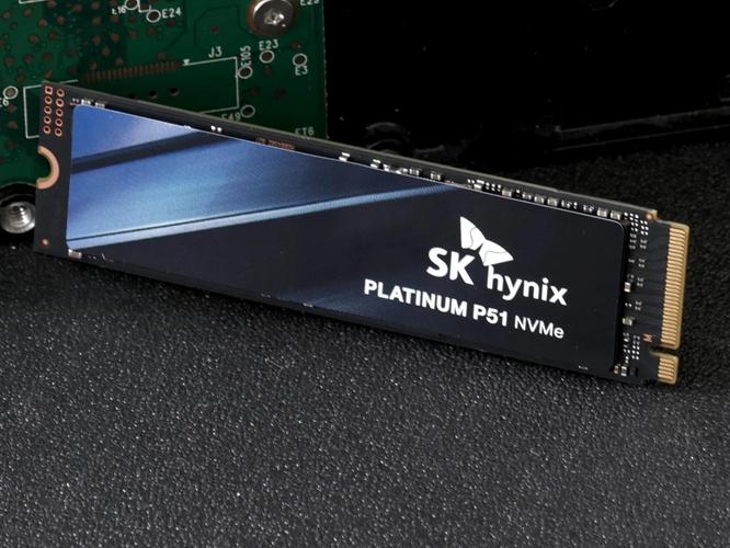 SK Hynix P51上手实测：读写速度到底有多快？-5