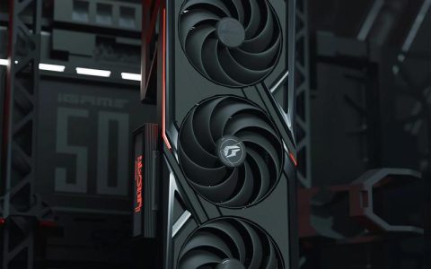 RTX 50系列显卡评测：性能翻倍还是挤牙膏？看完再买不踩坑