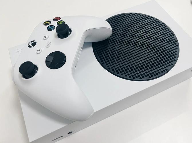 Xbox Series S性价比到底有多高？5分钟看完真实评测-3