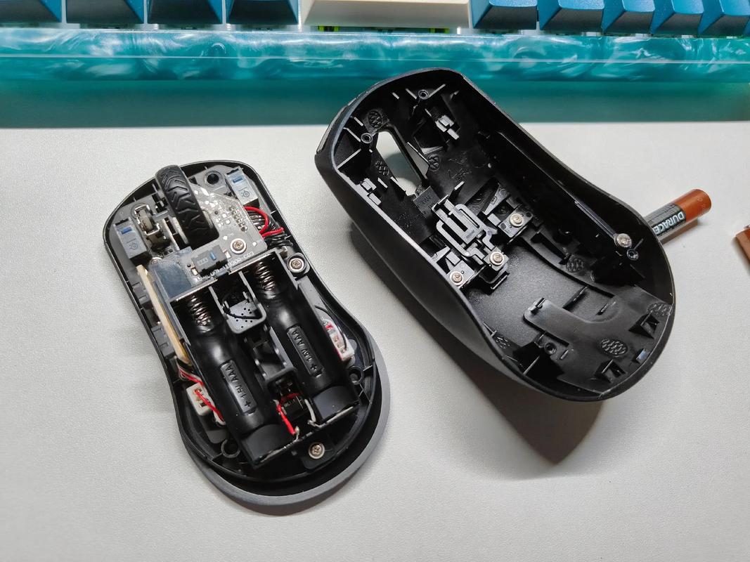 赛睿Rival 3评测：百元级游戏鼠标的性价比之王值不值？-3