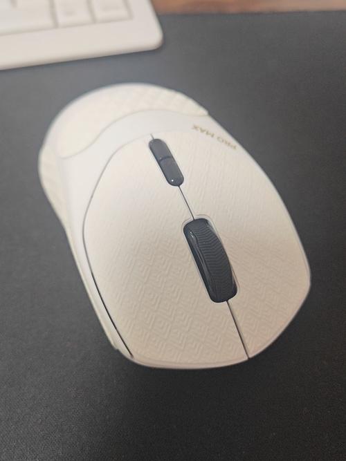 PAW3950鼠标深度评测：性能炸裂还是噱头？-3