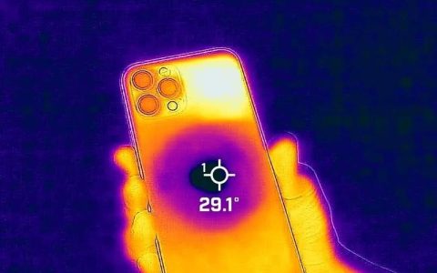 夏天游戏手机烫手？试试这3个降温技巧，帧率稳了