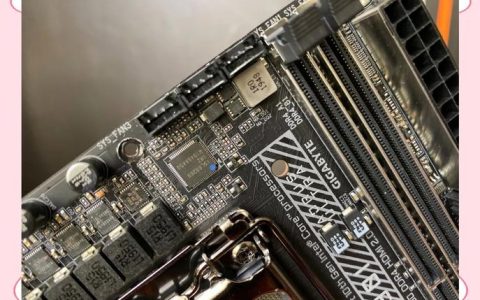 技嘉AORUS主板深度评测：性能、散热与BIOS体验全解析