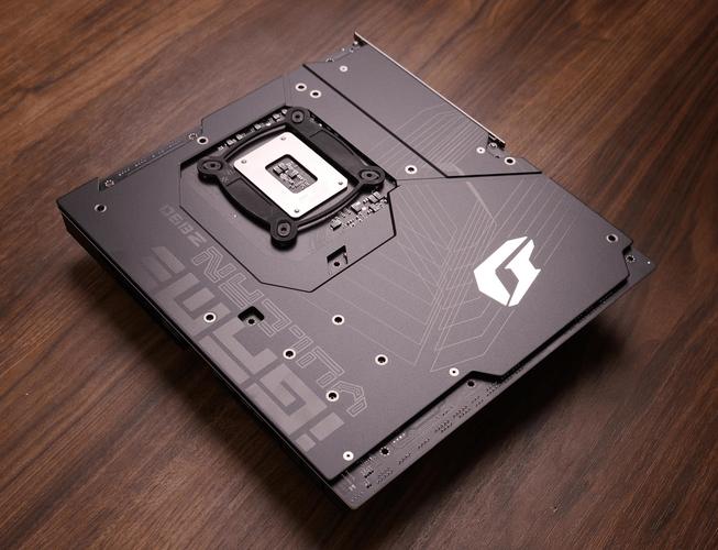 iGame Z890 VULCAN 评测：性能旗舰到底值不值得买？-4