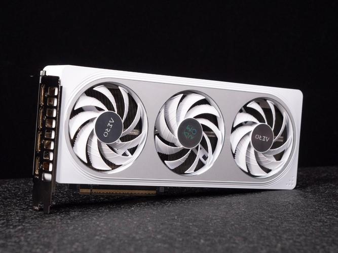 RTX 5060 Ti值得买吗?实测告诉你性能提升有多大-4 RTX 5060 Ti值得买吗?实测告诉你性能提升有多大-4