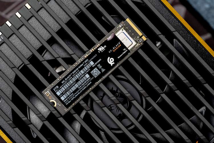 WD Black SN8100评测:性能与性价比到底值不值?-5 WD Black SN8100评测:性能与性价比到底值不值?-5