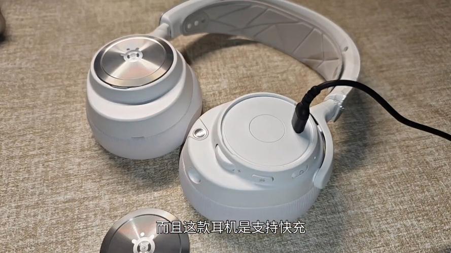 赛睿Arctis Nova Pro深度评测：游戏耳机音质与佩戴舒适度详解-3