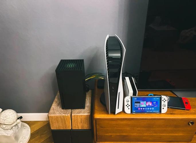 PS5游戏主机深度评测：2026年最值得入手的版本怎么选？-2