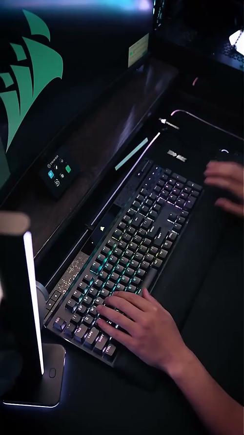 为什么8000Hz回报率键盘是伪需求？实测3款告诉你答案-4