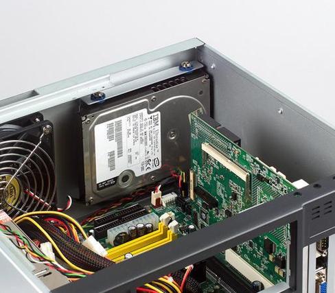 机箱前置IO接口不够用？这3个扩展方案轻松解决-4
