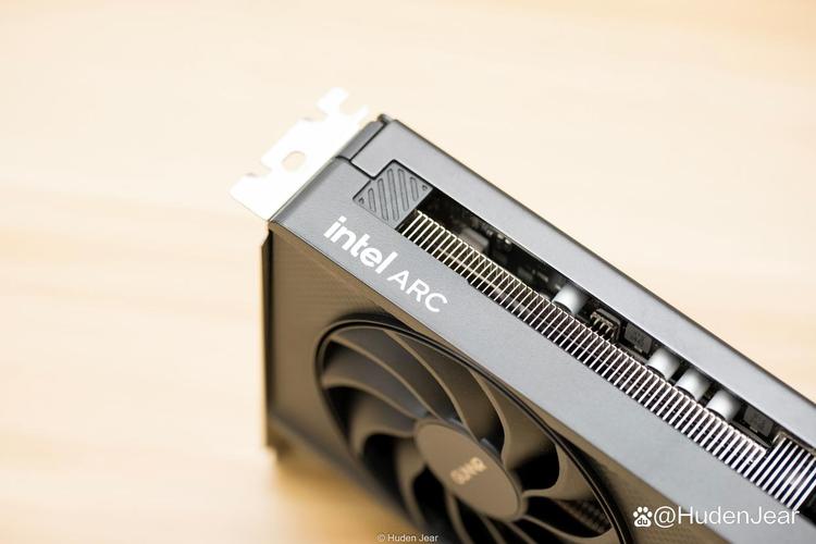 Intel Arc B580评测：千元级光追显卡到底香不香？-2