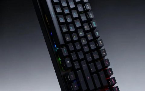 打游戏选无线机械键盘，这3点参数才是关键