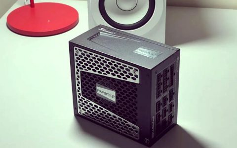 海韵Vertex电源深度评测：金牌全模组到底值不值？