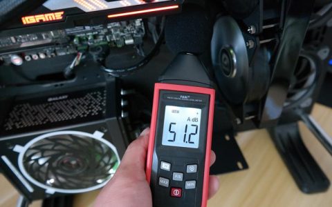 显卡温度多少算正常？教你5分钟排查高温隐患