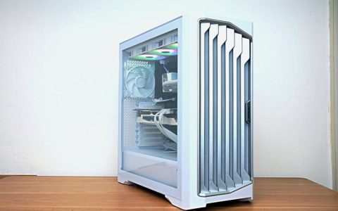 安钛克Signature Platinum评测：1300W钛金牌电源到底值不值？