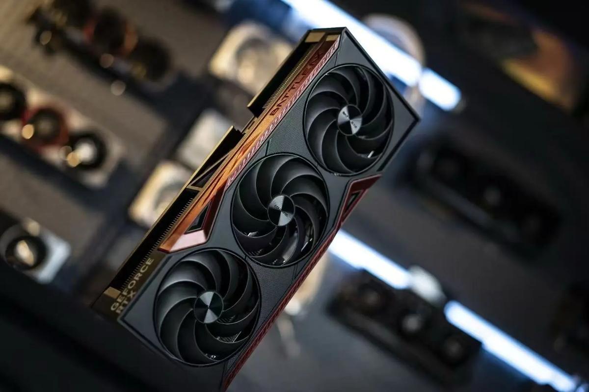 RTX 5070首发评测:性能比4070强多少?值不值得买?-2 RTX 5070首发评测:性能比4070强多少?值不值得买?-2