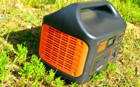 1000W电源怎么选？实测5款热门型号，性能与噪音全对比