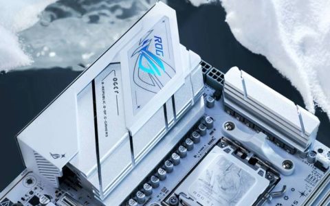 ROG STRIX B850主板真实评测：性能、散热与性价比全解析