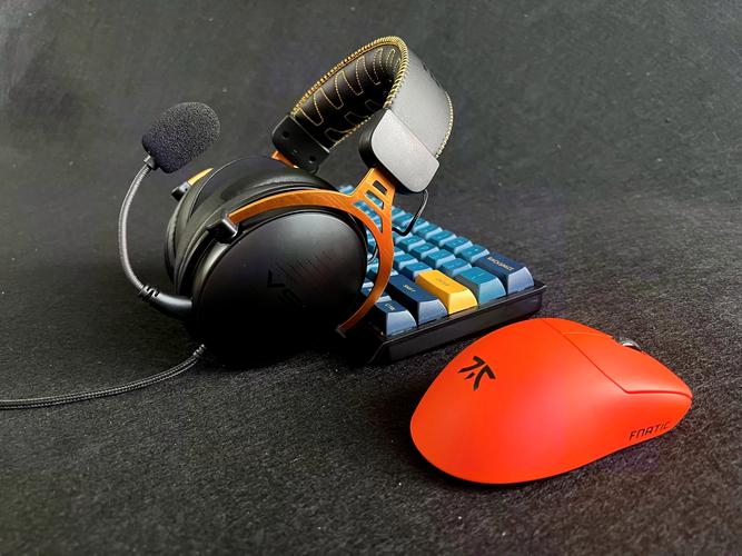 瓦罗兰特耳机怎么选？3款听声辨位神器横评-3