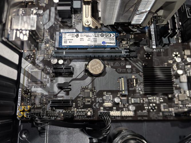 SSD散热片怎么选？5分钟教你给固态硬盘装个“小空调”-5