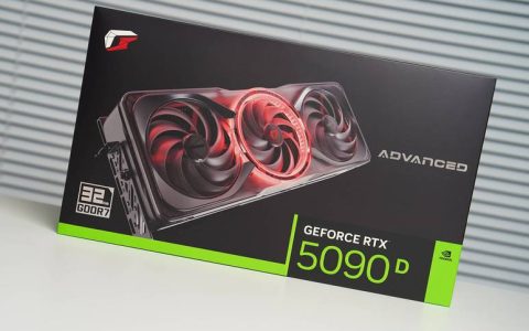 RTX 5090 D性能揭秘：3款游戏实测，帧数暴涨值得买吗？