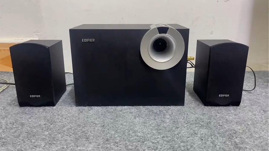 漫步者HECATE音箱评测：游戏影音双修，这音质值不值？-4