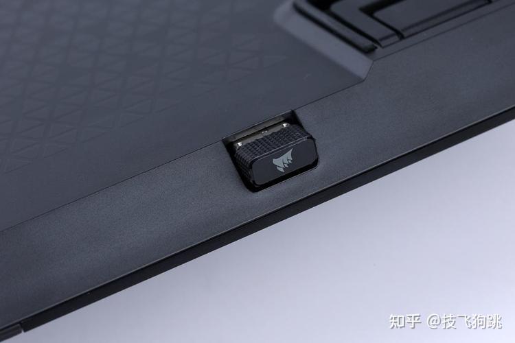 海盗船机械键盘怎么选？2026年值得入手的型号推荐-5