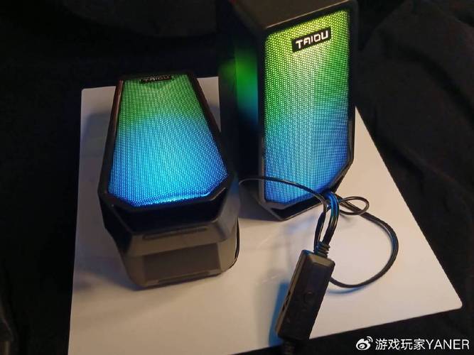 3款幻彩游戏音箱横评:灯效与音质谁更值得买?-2 3款幻彩游戏音箱横评:灯效与音质谁更值得买?-2