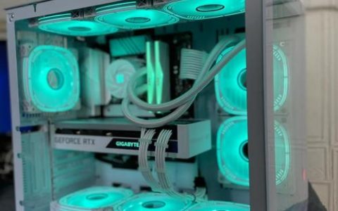 万元装机怎么配？2025年最新硬件搭配方案与避坑指南