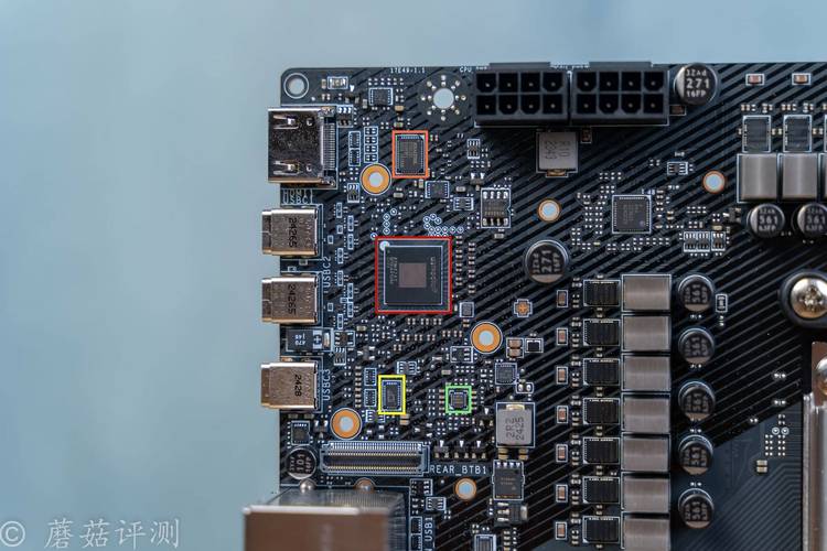 主板USB4接口到底强在哪？实测告诉你值不值得升级-4