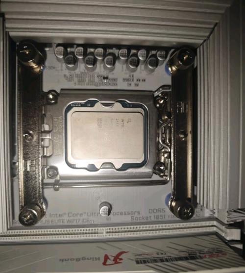 酷睿Ultra 5 245K首发评测:这颗中端U性能到底多能打?-3 酷睿Ultra 5 245K首发评测:这颗中端U性能到底多能打?-3