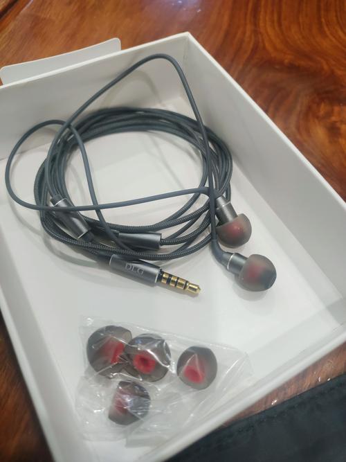 石墨烯单元耳机真的更强？实测三款热门型号告诉你答案-4
