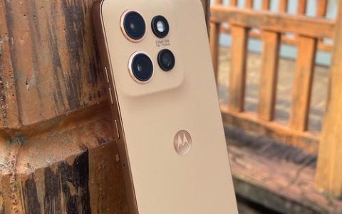 Moto S50 – 便携长续航智能手机_百科资料
