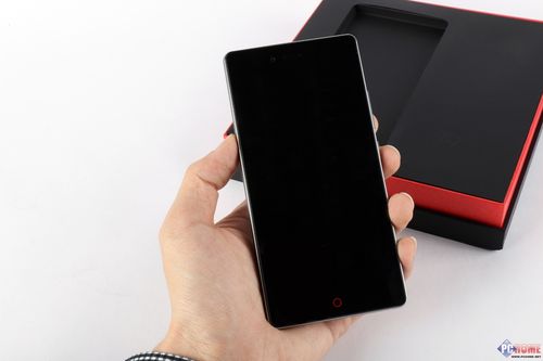 nubia Z9 mini - 经典小尺寸智能手机_百科资料-4