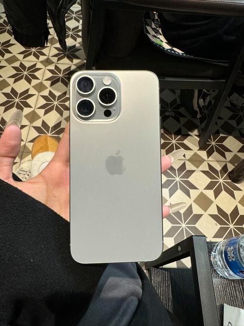 iPhone 15 Pro Max - 钛金属旗舰智能手机_百科资料-4 iPhone 15 Pro Max - 钛金属旗舰智能手机_百科资料-4