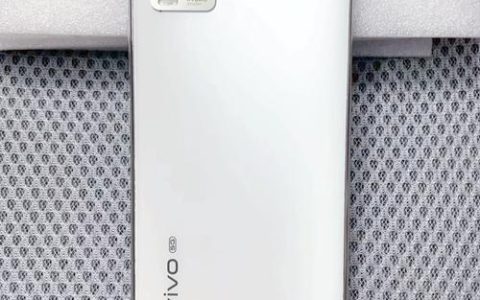 vivo S7 – 轻薄自拍手机_百科资料