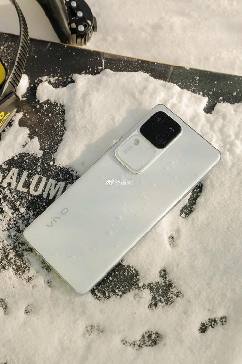 vivo Y18s - 长续航入门智能手机_百科资料-5