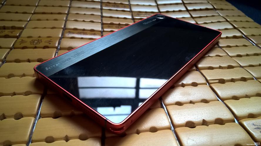 联想VIBE Max Z90-3 - 高清拍照智能手机_资料手册-4