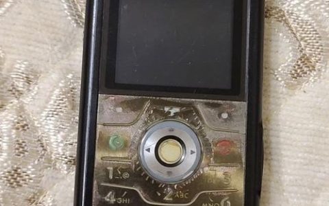 SLVR L7 – 超薄直板手机_资料大全