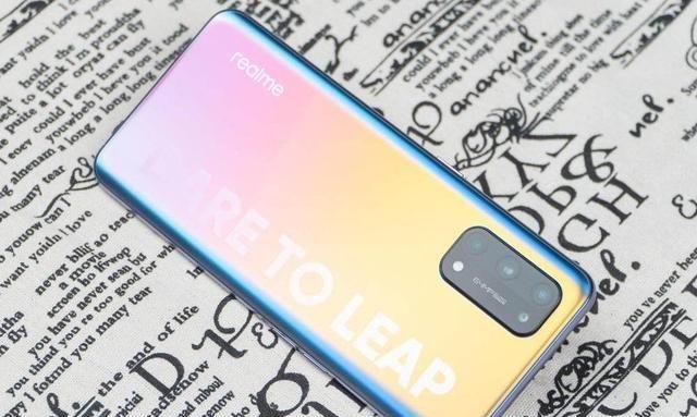 realme X7 - 轻薄5G手机_百科资料-2