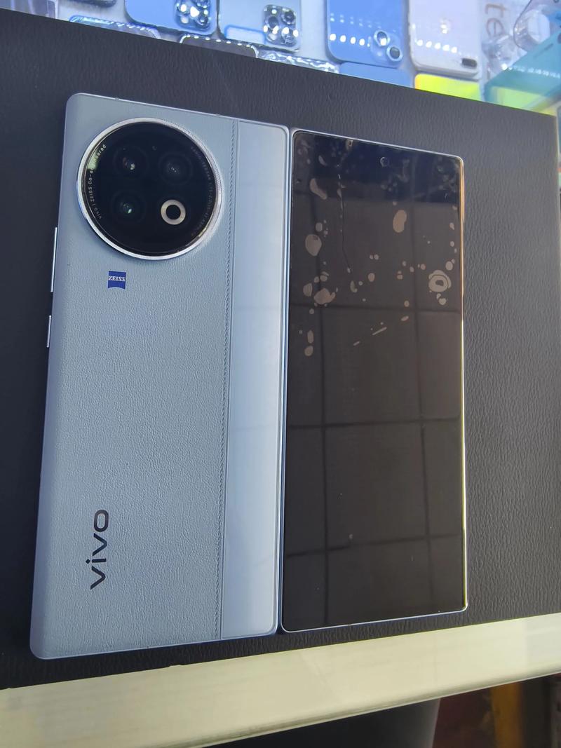 vivo XFold2 - 折叠旗舰商务手机_百科资料-3