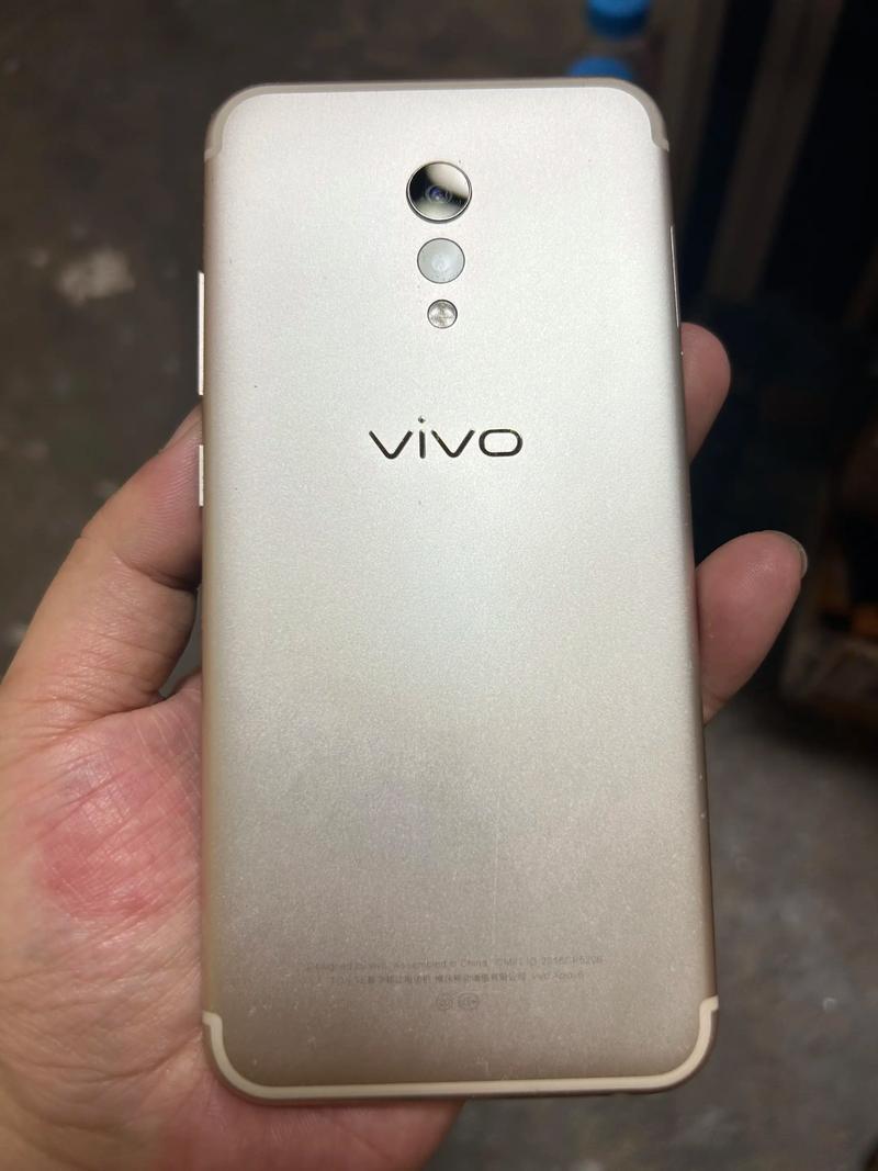 vivo Xplay6 – 曲面屏专业影像手机_百科资料