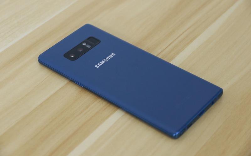 Galaxy Note 8 N9500 - 全视曲面屏旗舰手机_资料手册-4 Galaxy Note 8 N9500 - 全视曲面屏旗舰手机_资料手册-4