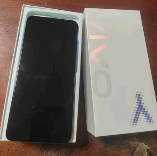 vivo Y200t - 长续航护眼手机_百科资料-3