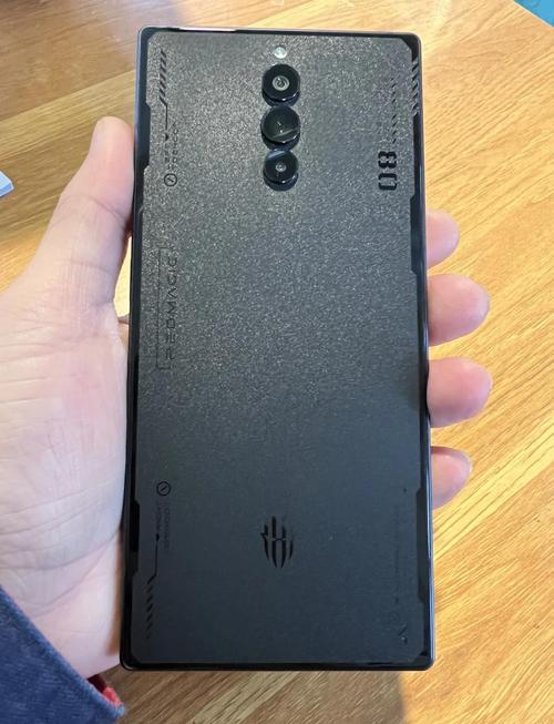 红魔8 Pro+ - 骁龙8游戏手机_百科资料-4