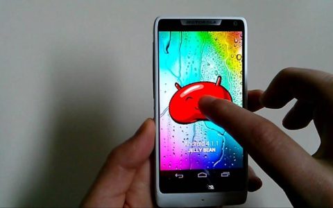 摩托罗拉 DROID RAZR M – 超薄便携智能手机_资料库