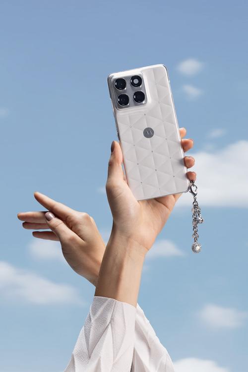 联想moto X70 - AI影像旗舰智能手机_百科资料-5