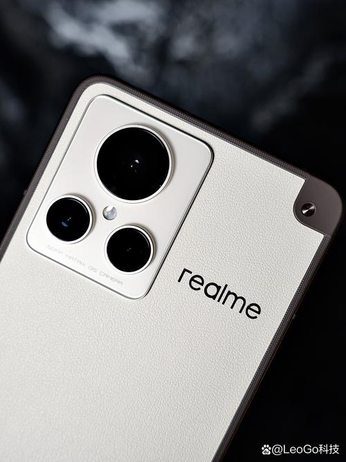 realme 2 - 水滴屏长续航手机_资料大全-2