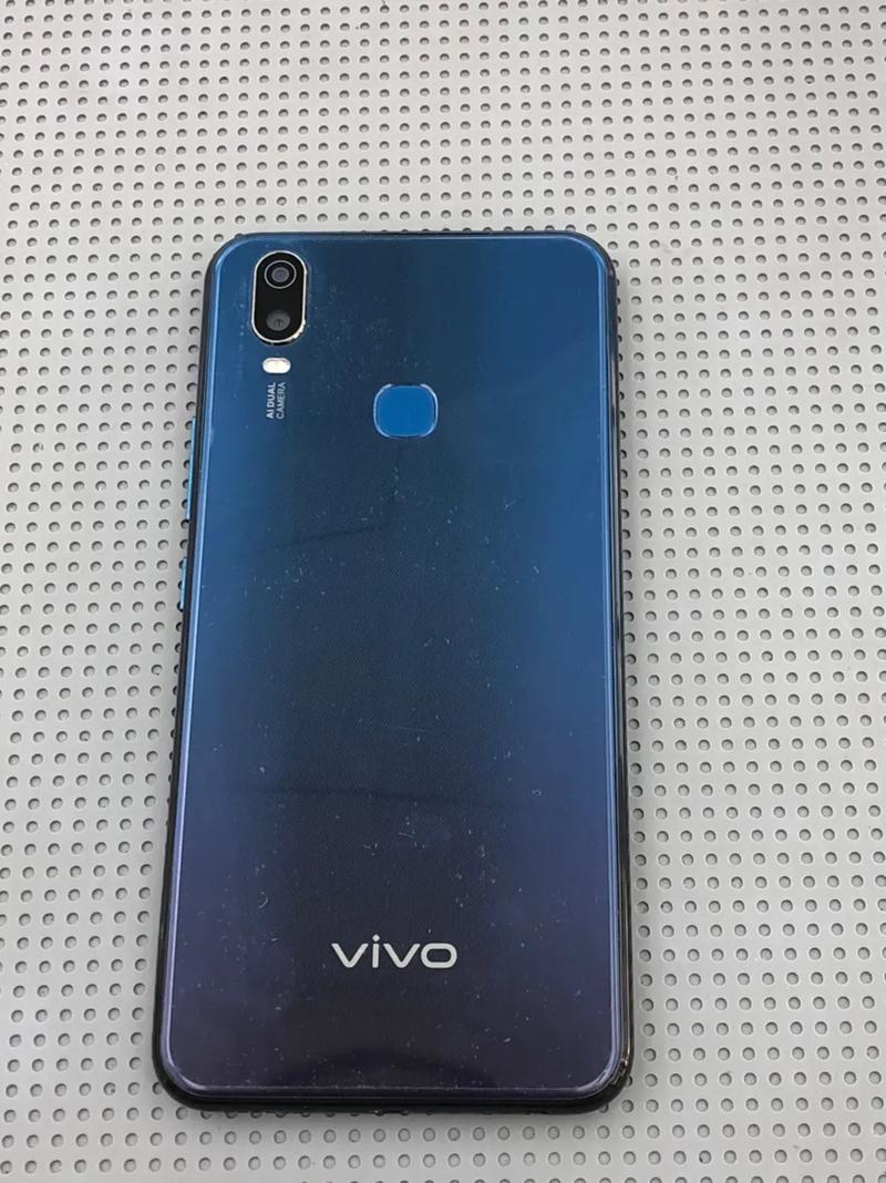 vivo Y3 - 大电池长续航手机_资料大全-1